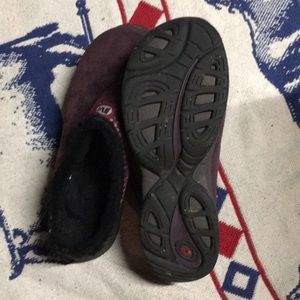 Merrell leather & shearling lined